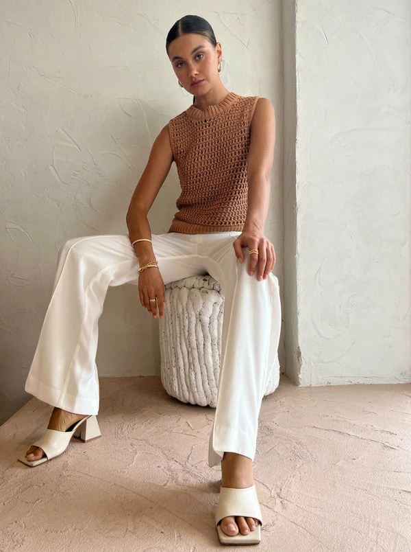 Blanca Wallace Vest In Brown - Image 5