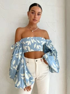 Palm Noosa Go Fish Crop In Eves Leaves Blue