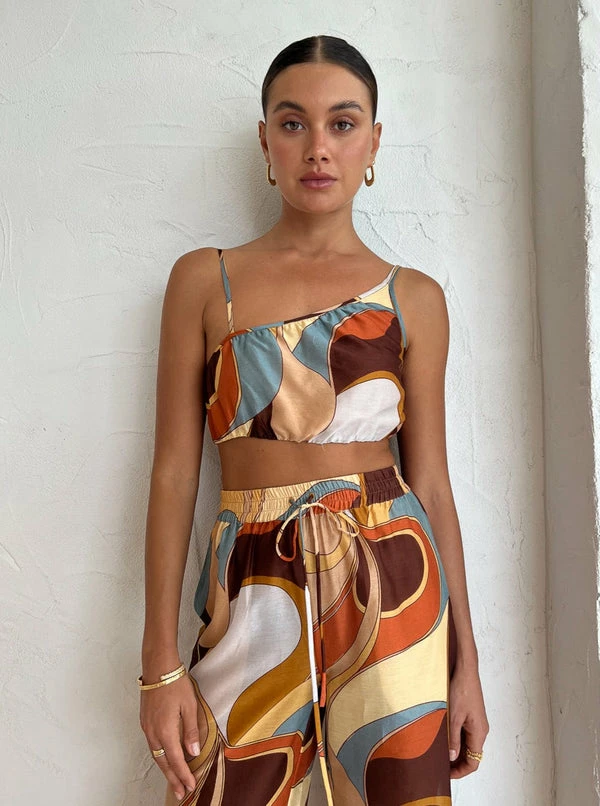 Sir Vista Asymmetrical Crop In Vista Print