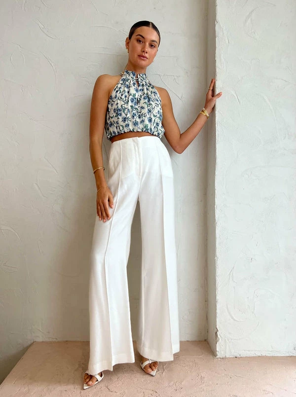 Significant Other Isobel Top In Cornflower Daisy - Image 4